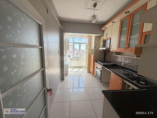 UFUKATASEVER GAYRİMENKULDEN ÇARŞİ MERKEZDE KİRALIK DAİRE - Görsel 26