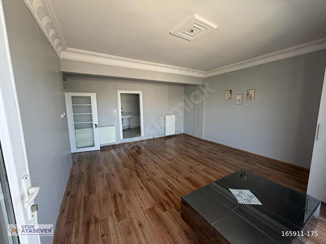 UFUKATASEVER GAYRİMENKULDEN ÇARŞİ MERKEZDE KİRALIK DAİRE - Görsel 6