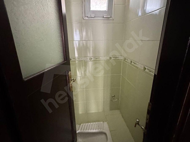 BUCA YEŞİLBAĞLAR MAH. 3+1 196 M2 KAPALI MUFTAK DOĞALGAZLI KİRALIK DAİRE - Görsel 15