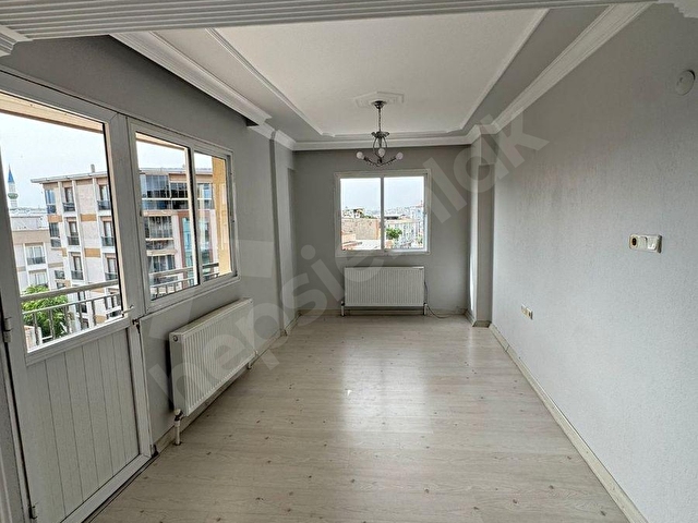 BUCA YEŞİLBAĞLAR MAH. 3+1 196 M2 KAPALI MUFTAK DOĞALGAZLI KİRALIK DAİRE - Görsel 6
