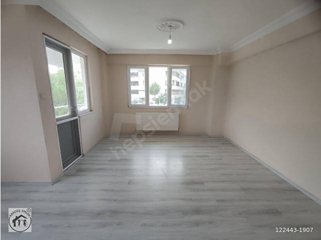 KARDEŞTEN AKÇAY ALTINKUMDA DOĞALGAZLI ARA KAT BAHÇE CEPHELİ AYRI MUTFAKLI GENİŞ 2+1 DAİRE - Görsel 8