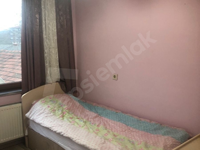Ezine merkezi konumda uygun kiralık 1+0 daireler - Görsel 4