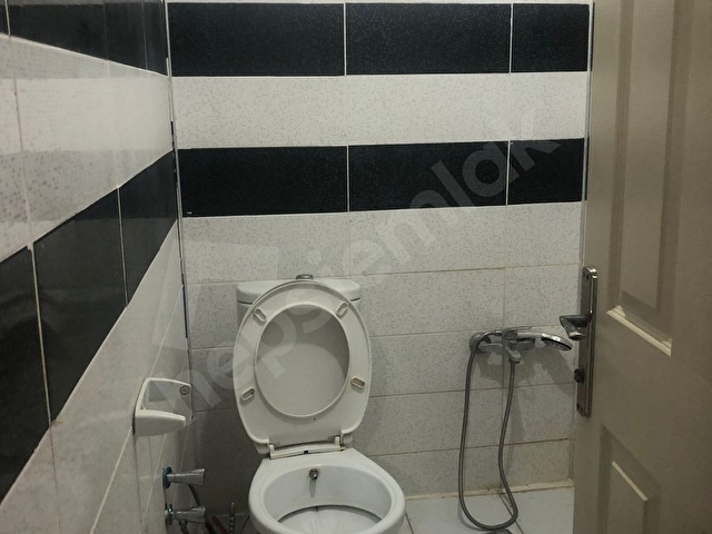 Ezine merkezi konumda uygun kiralık 1+0 daireler - Görsel 7