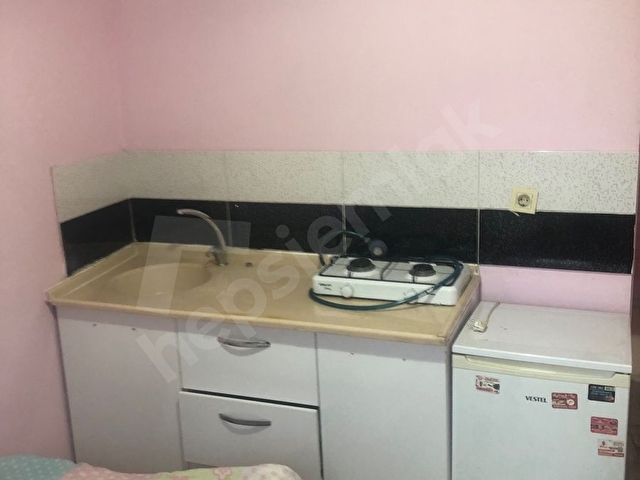 Ezine merkezi konumda uygun kiralık 1+0 daireler - Görsel 10