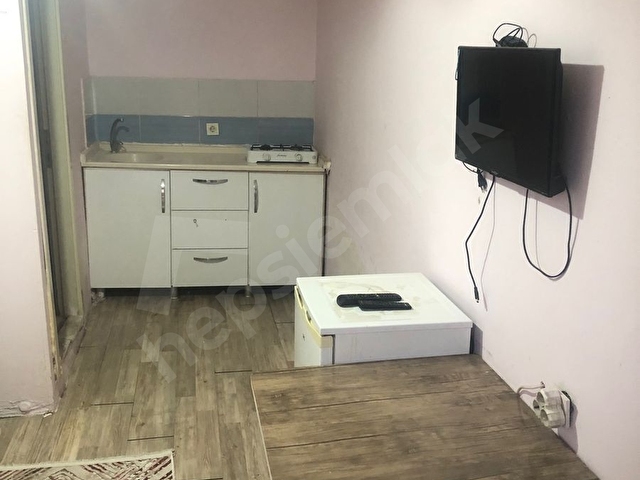 Ezine merkezi konumda uygun kiralık 1+0 daireler - Görsel 13