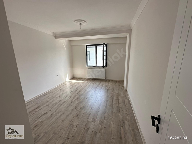 ADNAN MENDERESTE ATAKENT KARŞISI 2+1 KİRALIK LÜKS GENİŞ DAİRE - Görsel 3