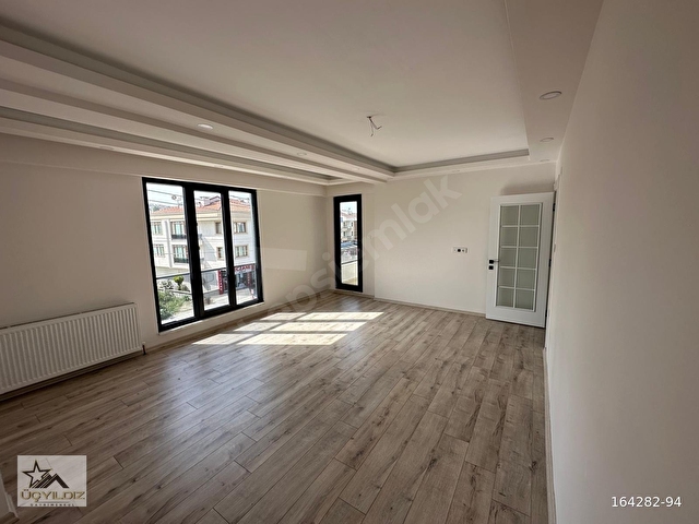 ADNAN MENDERESTE ATAKENT KARŞISI 2+1 KİRALIK LÜKS GENİŞ DAİRE