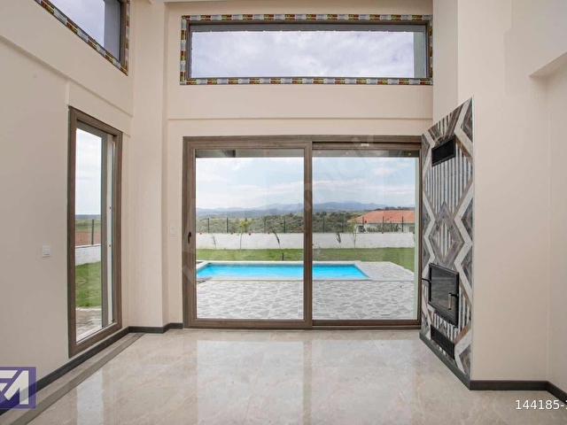 Foçaköy de satılık villa - Görsel 18