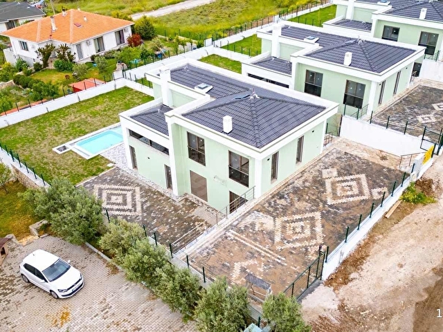 Foçaköy de satılık villa - Görsel 4