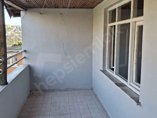 Çiğdem Mahallesi nde 2+1 Dördüncü Kat 80 m2 Sobalı Daire - Görsel 18