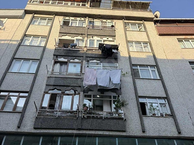 YEŞİLTEPEDE 3. ARA KAT ÇİFT CEPHELİ 85 M² KREDİYE UYGUN DAİRE
