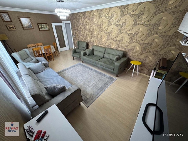 GÜNEŞLİ MEYDANA YAKIN PARK MANZARALI OTOPARKLI SATILIK 3+1 DAİRE - Görsel 3