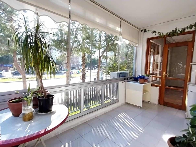 KONYAALTI LİMAN MAHALLESİNDE DENİZE 500 METRE 3+1 SATILIK DAİRE