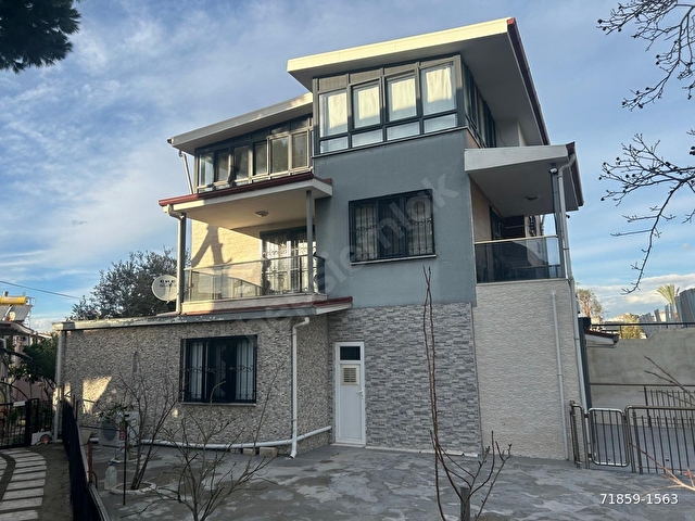 KUŞADASINDA SAHİLE YÜRÜME MESAFESİNDE MÜSTAKİL 4+1 VİLLA - Görsel 4