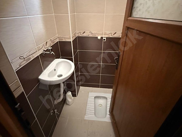 SINIRSIZ KREDİ İMKANLI GENİŞ VE KULLANIŞLI 3+1 KATTA TEK DAİRE - Görsel 28