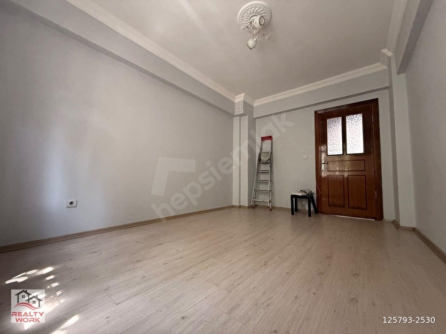 SINIRSIZ KREDİ İMKANLI GENİŞ VE KULLANIŞLI 3+1 KATTA TEK DAİRE - Görsel 24