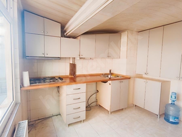 KADIKÖY YILDIZBAKKALDA MERKEZİ LOKASYONDA 85M2 KİRALIK DAİRE - Görsel 7