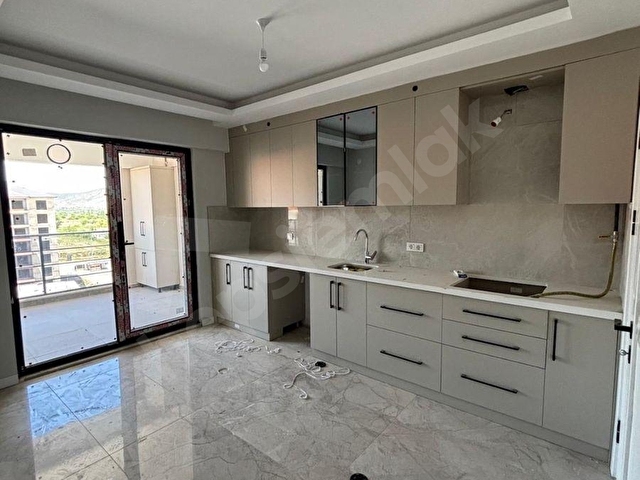 DEREGÜMÜ ERBEY NOVA SİTESİNDE KİRALIK ARA KAT 3+1 SIFIR DAİRE - Görsel 15