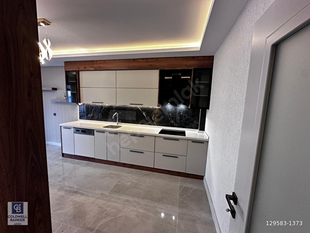 SUSUZ DA SATILIK ULTURA LÜKS 4+1 DAİRE - Görsel 11