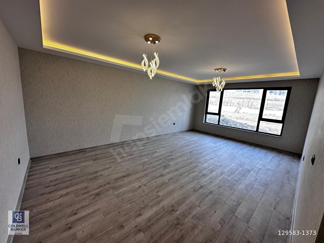 SUSUZ DA SATILIK ULTURA LÜKS 4+1 DAİRE - Görsel 8