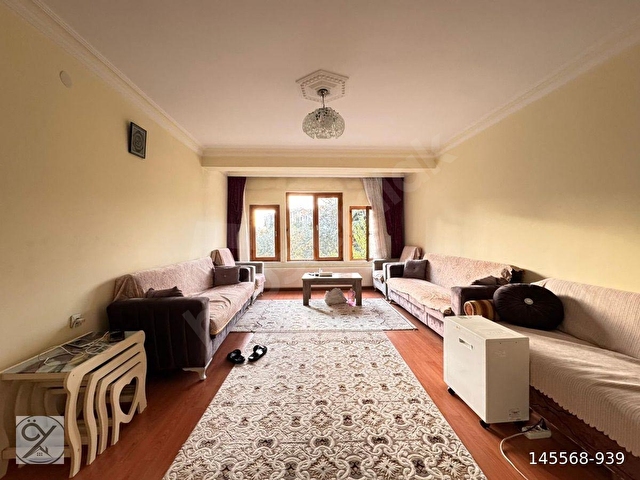 KUŞCAĞIZDA YAPILI ÇİFT BALKONLU YÜKSEK GİRİŞ ALTI TAM DAİRE CEPHELERİ AÇIK DAİRE
