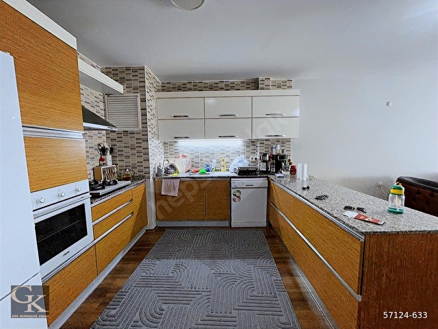 ANADOLU CADDESİ ÜZERİ 3+1 SATILIK DOĞALGAZLI DAİRE