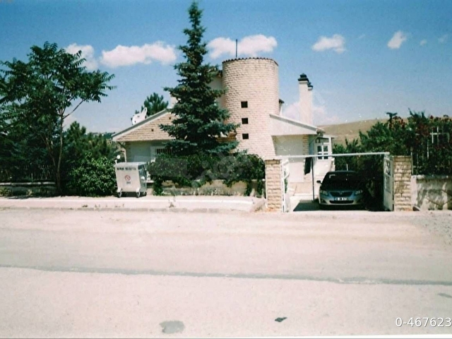 LALAHAN HÂKİMLER KÖYÜ SİTESİ 3+1 VİLLA Toplam 803 mtk 2 Parsel