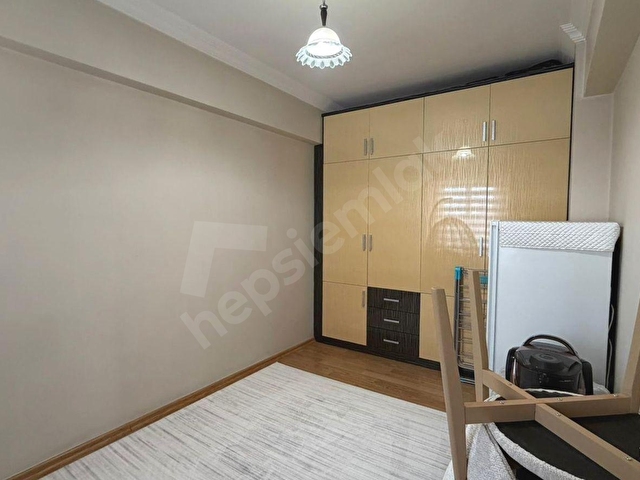 GÜNEYKENTTE SATILIK MERKEZİ KONUMDA SİTE İÇİ ARA KAT 3+1 DAİRE - Görsel 24