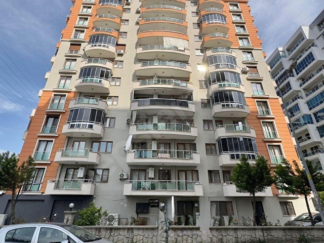 GÖRAL EMLAKTAN MEGALARDA 2+1 TAKASA AÇIK FIRSAT DAİRE