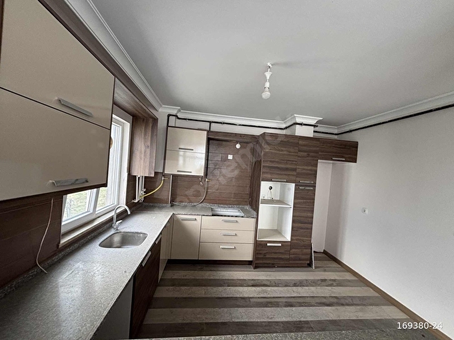 3+1 Ayrı Mutfaklı 160 m² Yüksek Kredili Satılık Daire - Görsel 16