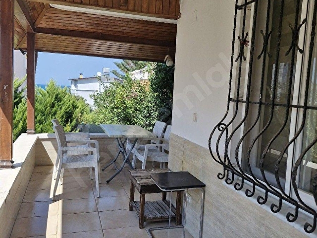 Arsuz yolu 9 km,Denize yakin ,Mustakil Villa ,3+1,Temmuz ,Ağustos ,Eylül 3 aylık Kiralık. - Görsel 7
