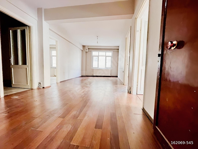 EMİNEVİME UYGUN 3+1 120m2 İSKANLI KREDİYE UYGUN FIRSAT DAİRE - Görsel 10