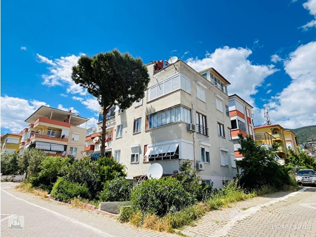 ALTINOLUK DENİZE YAKIN TEK TAPU 3 AYRI DAİRE 2+1 VE 2 ADET 1+1 KİRA GETİRİSİ YÜKSEK YATIRIMLIK