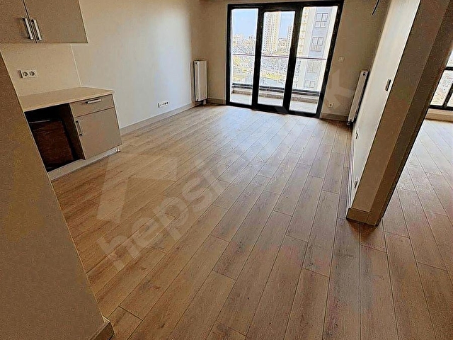 MODERNYAKA TEK YETKİLİ KİRALIK OFİSİ 1+1 KİRALIK (MY50)