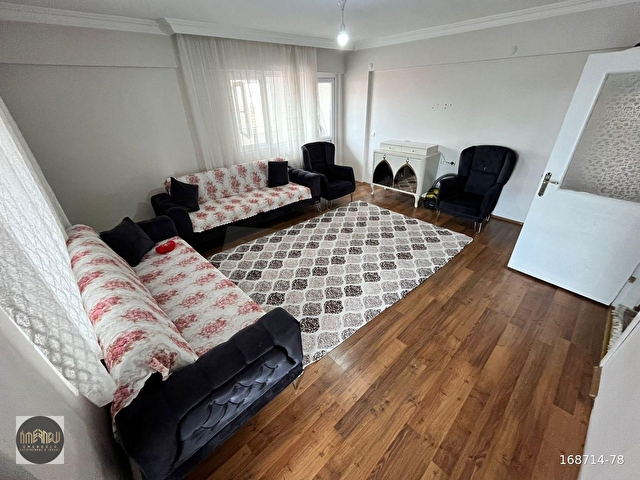 MAREŞALDE 300M2 TERASLI ASANSÖRLÜ ÇİFT BANYOLU 4+1 DAİRE - Görsel 13