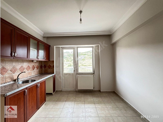 ALİ TOSUNDAN HASTANE OTOGAR YAKINI 3 CEPHE FERAH KİRALIK DAİRE - Görsel 18