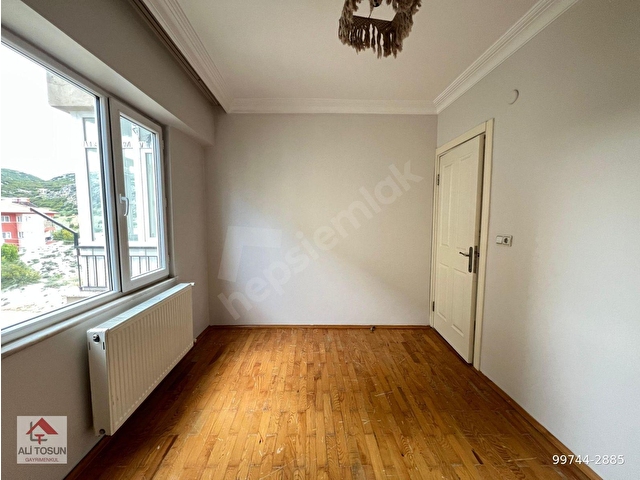 ALİ TOSUNDAN HASTANE OTOGAR YAKINI 3 CEPHE FERAH KİRALIK DAİRE - Görsel 15
