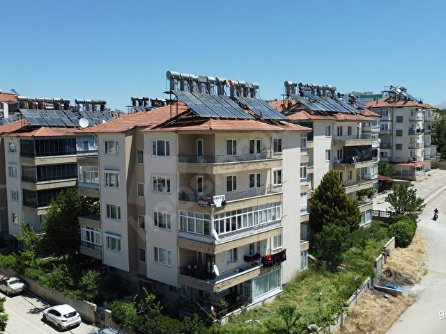 ALİ TOSUNDAN HASTANE OTOGAR YAKINI 3 CEPHE FERAH KİRALIK DAİRE - Görsel 3