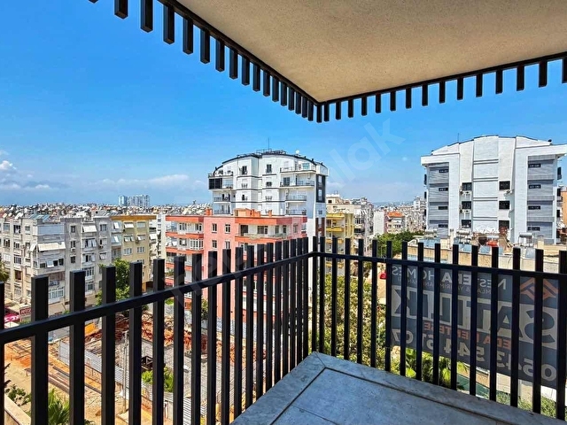 VARLIK MAHALLESİNDE ŞIK TASARIMLI ULTRA LÜKS 2+1 DAİRE - Görsel 24