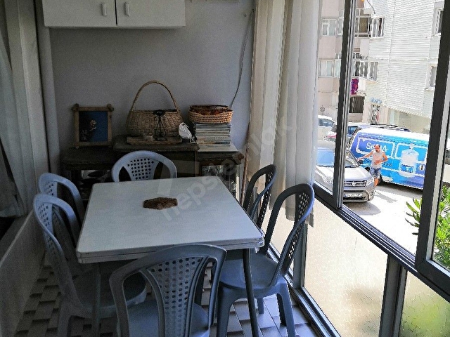 Sahibinden denize 30 adım mesafede eşyalı yazlık daire 037239415