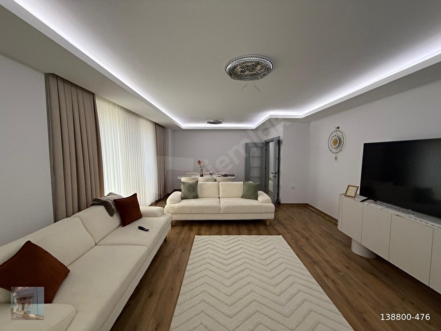 ELLADAN TUZLA SAHİLDE ,EBEVEYN BANYOLU, LÜKS 4+1 SATILIK DAİRE! - Görsel 3