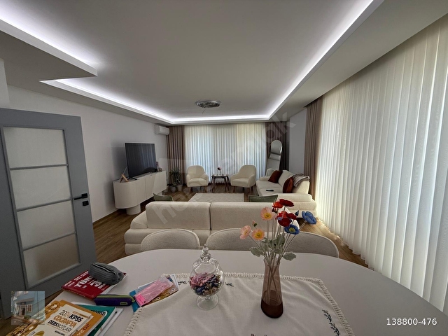 ELLADAN TUZLA SAHİLDE ,EBEVEYN BANYOLU, LÜKS 4+1 SATILIK DAİRE! - Görsel 5