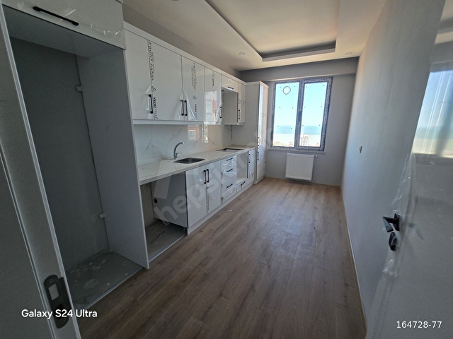 Şehir merkezinde site içinde oturuma hazır sıfır 3+1 satılık dai - Görsel 3