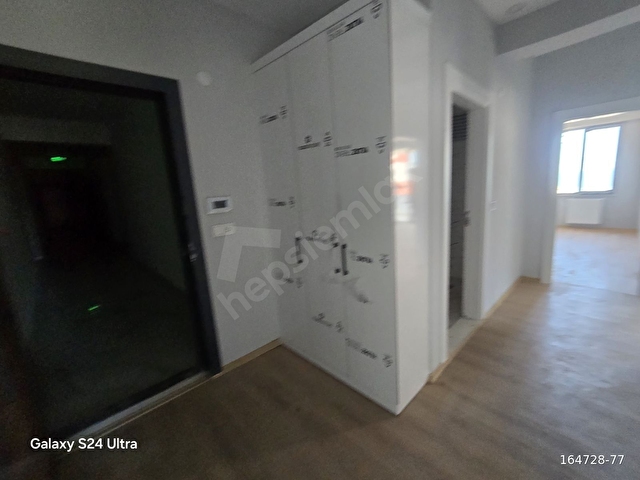 Şehir merkezinde site içinde oturuma hazır sıfır 3+1 satılık dai - Görsel 12