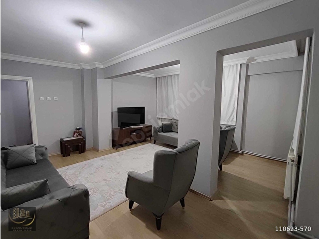 DERİNCE MERKEZDE CADDE ÜZERİNDE ÖNÜ AÇIK 2+1 KREDİYE UYGUN DAİRE - Görsel 6