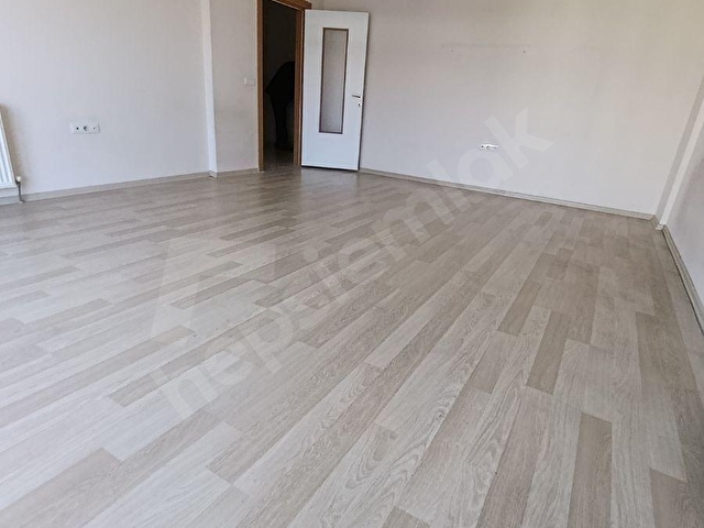 üniversite yolu üzerinde lüks 3+1 kiralık daire - Görsel 2