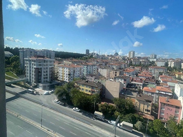 HALKALI MERKEZDE BUTİK SİTEDE SATILIK 2+1 DAİRE - Görsel 4