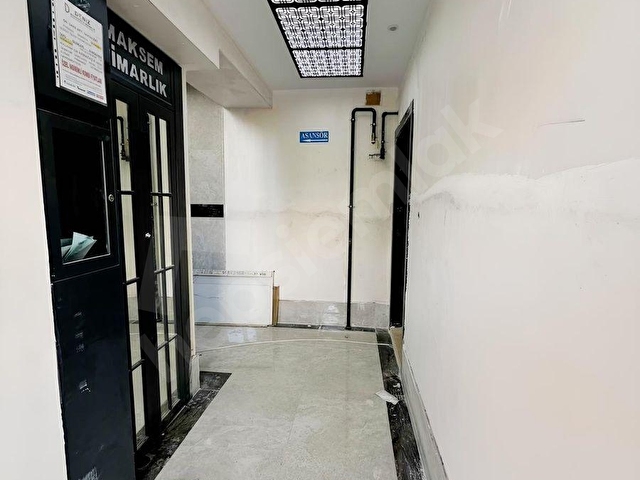 MÜCEVHER GAYRİMENKUL YANIK PETROL CİVARI SATILIK 2+0 DAİRE