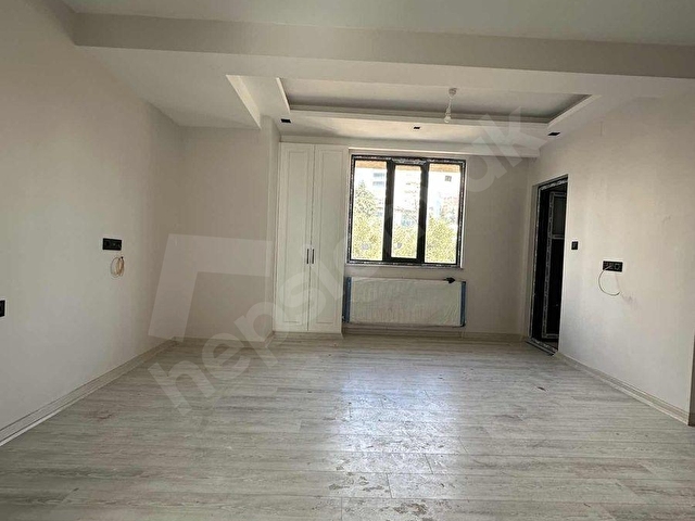 MÜCEVHER GAYRİMENKUL YANIK PETROL CİVARI SATILIK 2+0 DAİRE - Görsel 6