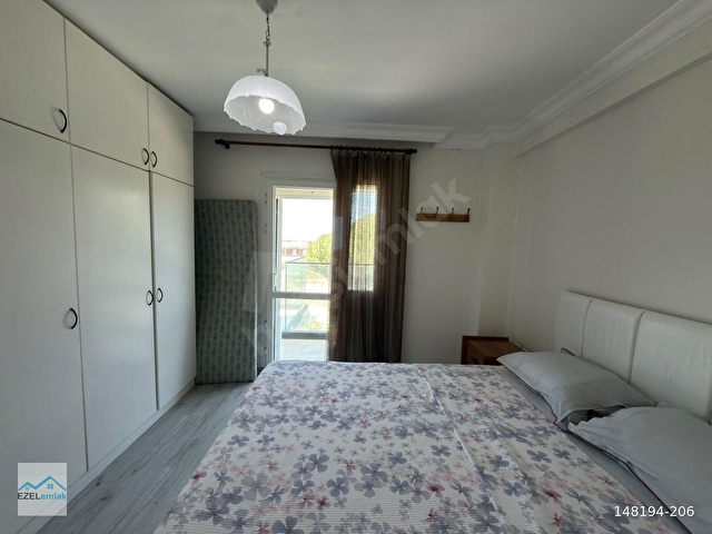 Boyalık Denize Yürüme Mesafesinde Dubleks Kiralık 4+1 Villa - Görsel 28